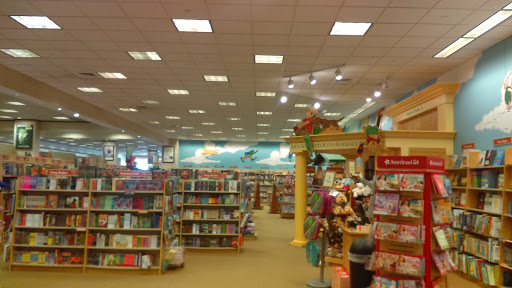 Book Store «Barnes & Noble Bookstores», reviews and photos, 2325 S Stemmons Fwy #401, Lewisville, TX 75067, USA