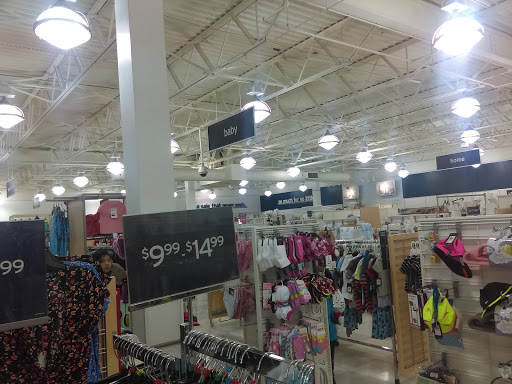 Shopping Mall «Southern Plaza Shopping Center», reviews and photos, 4200 S East St, Indianapolis, IN 46227, USA