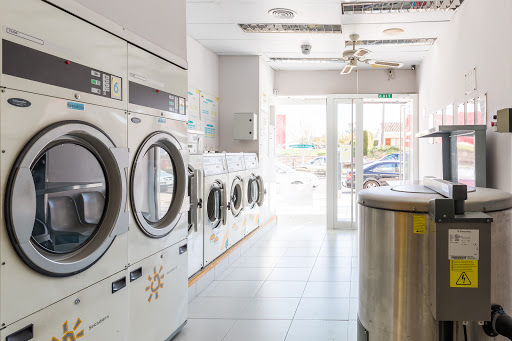 Autoservicio | Laundromat – Lavandería Ecológica – Santa Ponça