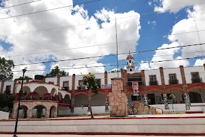 Monumento a Miguel Hidalgo image