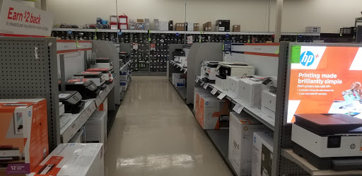 Staples, 2045 NJ-57, Hackettstown, NJ 07840, USA, 