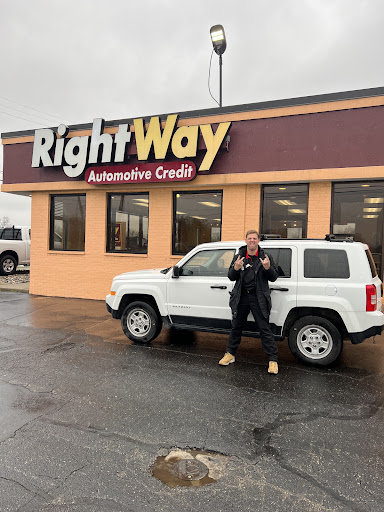 Used Car Dealer «RightWay Auto Sales», reviews and photos, 1745 N Telegraph Rd, Waterford Twp, MI 48328, USA