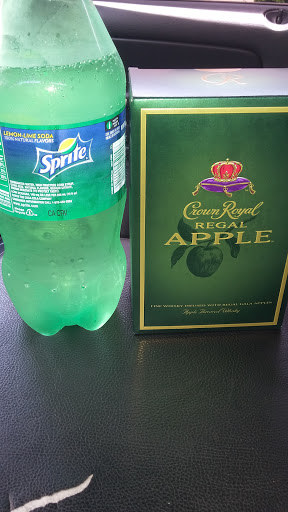 Liquor Store «Liquor Warehouse», reviews and photos, 2125 E Division St, Arlington, TX 76011, USA