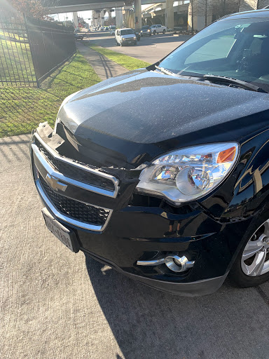 Auto Body Shop «Manriquez Body Shop», reviews and photos, 2411 Center St, Houston, TX 77007, USA
