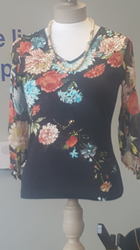 Thrift Store «Goodwill Thrift Store & Job Training Center», reviews and photos, 697 Emory Valley Rd, Oak Ridge, TN 37830, USA