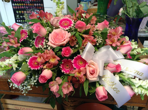 Florist «V.S.Flowers», reviews and photos, 2914 Blue Star Hwy, Douglas, MI 49406, USA