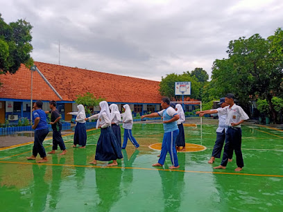SMP Hang Tuah 4 Surabaya
