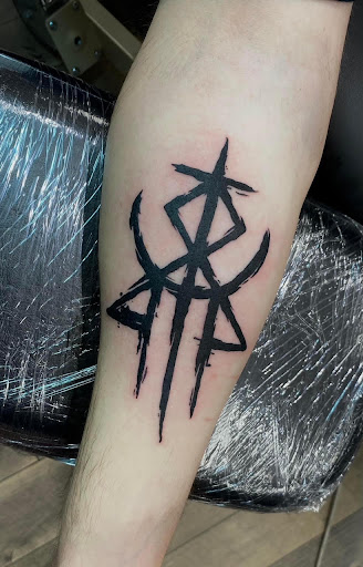 Explore beyonce tattoo ideas, creative tattoo ideas in Keene, available at Creative Ink Tattoo Studio