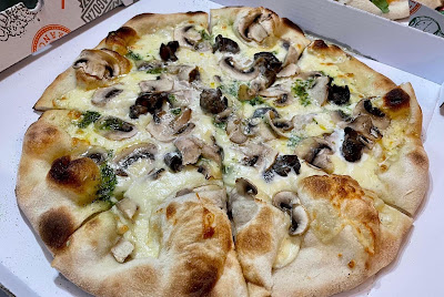 Kiki gusto pizza à Saint-Priest