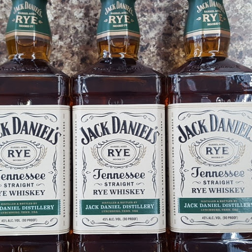 Liquor Store «SoCal Wine & Spirits», reviews and photos, 1042 E First St, Tustin, CA 92780, USA