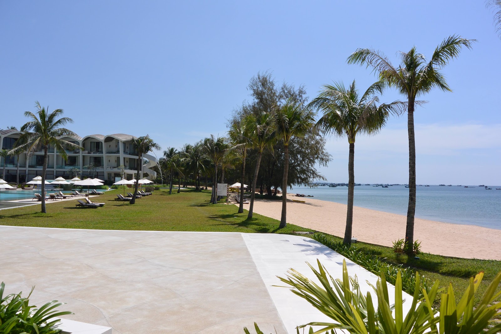 Photo of Shells resort beach with spacious shore