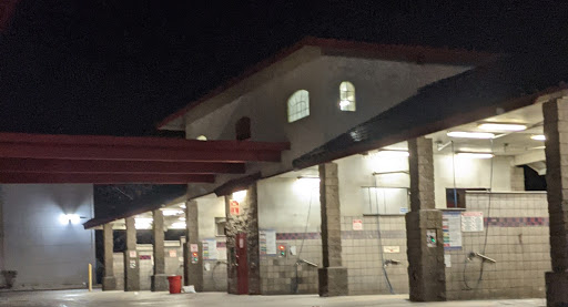Car Wash «Squeeky Clean Car Wash», reviews and photos, 12690 Magnolia Ave, Riverside, CA 92503, USA