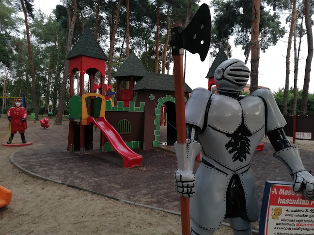 Opinii despre Mesefigurás Játszótér în Nyíregyháza - Sportpálya