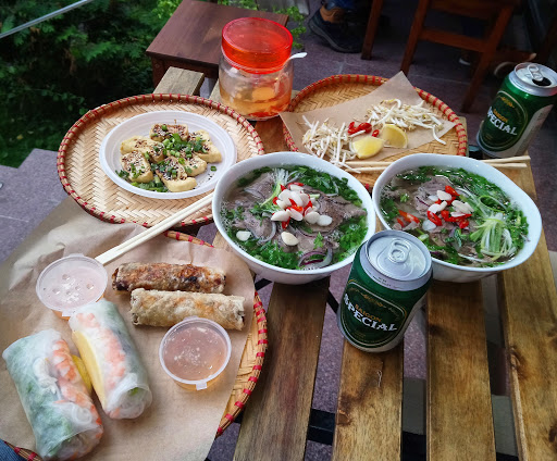 Vietnamese cuisine Café