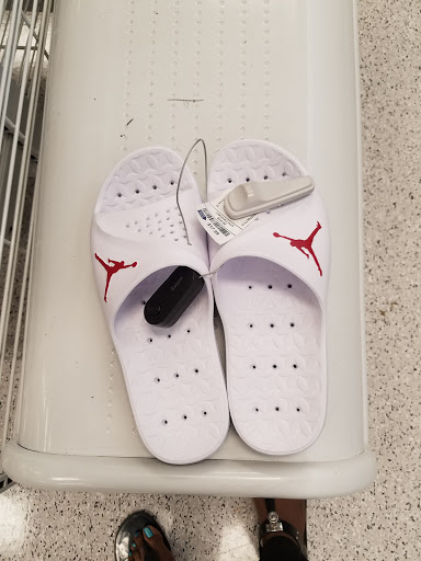 Clothing Store «Ross Dress for Less», reviews and photos, 1831 U.S. 287 Frontage Rd, Mansfield, TX 76063, USA