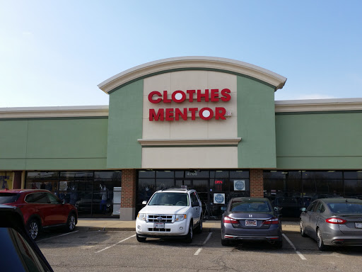 Used Clothing Store «Clothes Mentor», reviews and photos, 4705 Dressler Rd NW, Canton, OH 44718, USA