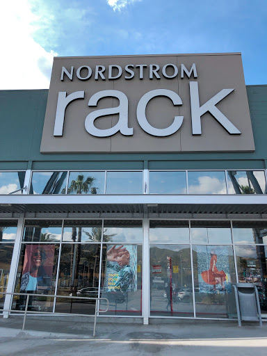 Department Store «Nordstrom Rack Burbank Empire Center», reviews and photos, 1601 N Victory Pl, Burbank, CA 91502, USA