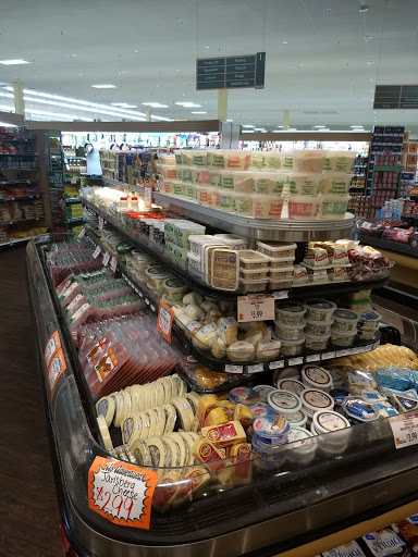 Supermarket «SuperFresh Supermarkets», reviews and photos, 6400 Amboy Rd, Staten Island, NY 10309, USA
