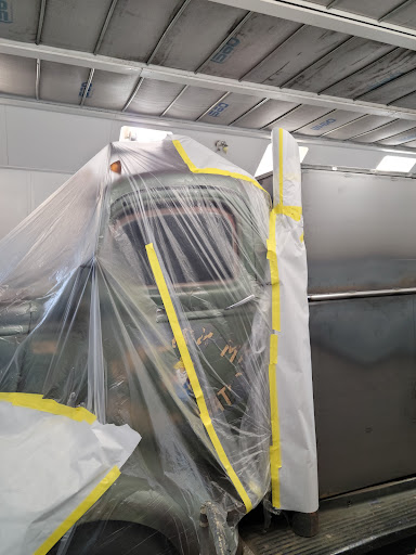 Auto Body Shop «Apex Auto Body», reviews and photos, 5809 W Colfax Ave, Lakewood, CO 80214, USA