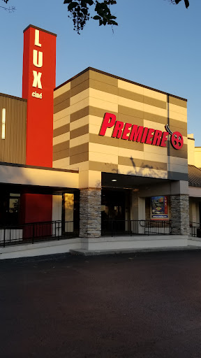 Movie Theater «Premiere Cinema 8 - Plant City», reviews and photos, 220 W Alexander St #31, Plant City, FL 33563, USA