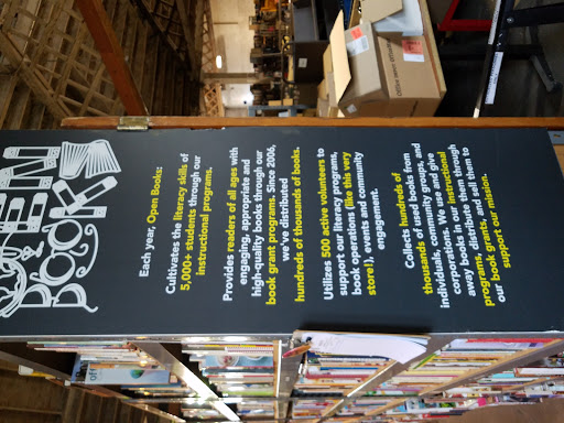 Book Store «Open Books», reviews and photos, 905 W 19th St, Chicago, IL 60608, USA