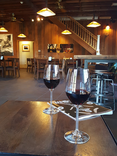 Winery «Roanoke Vineyards», reviews and photos, 3543 Sound Ave, Riverhead, NY 11901, USA