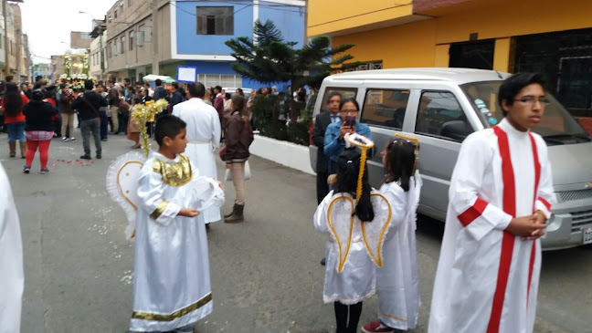 Opiniones de Parroquia San Mateo Apostol en San Martín de Porres - Iglesia