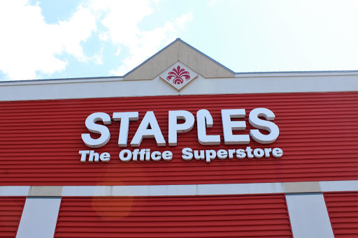Office Supply Store «Staples», reviews and photos, 14497 Potomac Mills Rd, Woodbridge, VA 22192, USA
