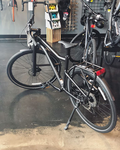 Bicycle Store «Bike Shop Of Winter Haven», reviews and photos, 509 Cypress Gardens Blvd, Winter Haven, FL 33880, USA