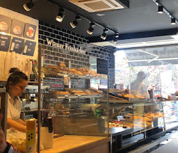 Wiener Feinbäckerei Heberer photo