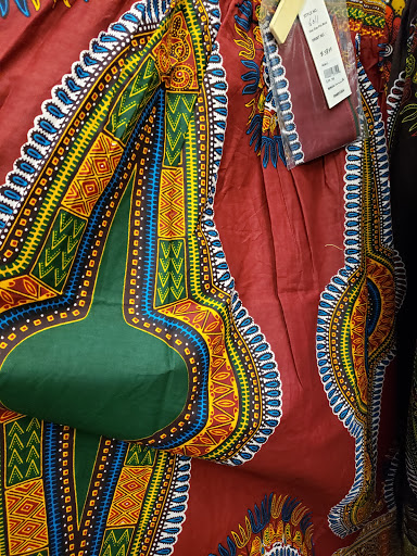 Shopping Mall «New Landing Mall», reviews and photos, Troost Ave & E Meyer Blvd, Kansas City, MO 64131, USA