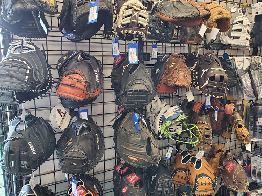 Sporting Goods Store «Play It Again Sports - Florida», reviews and photos, 11620 S Cleveland Ave, Fort Myers, FL 33907, USA