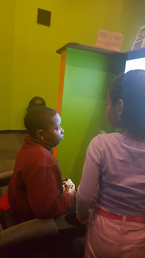 Movie Theater «Fabian 8 Cinema», reviews and photos, 301 Main St, Paterson, NJ 07505, USA