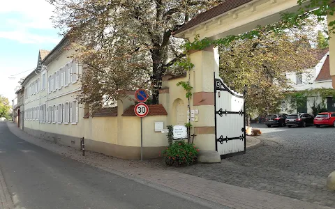 Weingut , Gästehaus und Kräuterhof image