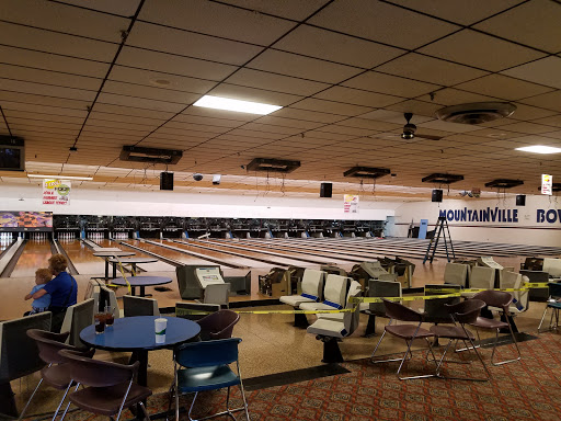 Bowling Alley «Mountainville Bowling Center», reviews and photos, 625 W Brookdale St, Allentown, PA 18103, USA