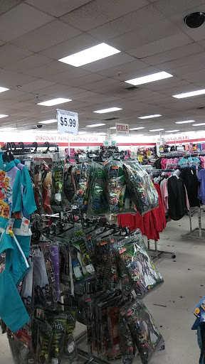 Discount Store «Fallas Paredes Discount Stores», reviews and photos, 2223 S Buckner Blvd #225, Dallas, TX 75227, USA