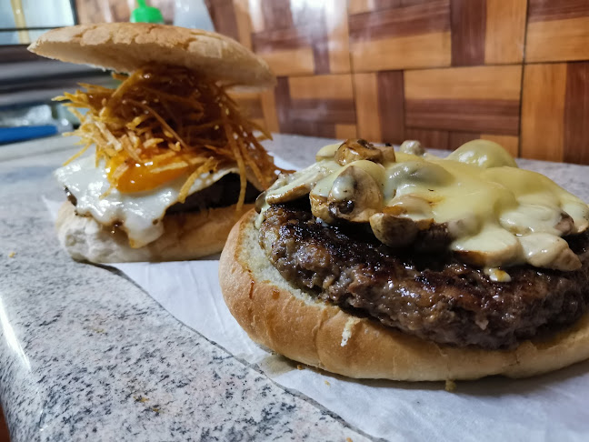 Opiniones de Baquedano Burguer en Yungay - Restaurante