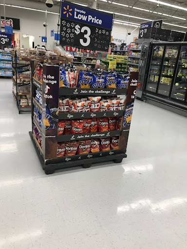 Discount Store «Walmart», reviews and photos, 1400 164th St SW, Lynnwood, WA 98087, USA