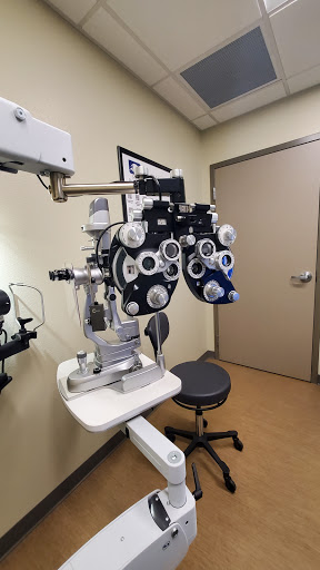 Ophthalmologist Fresno