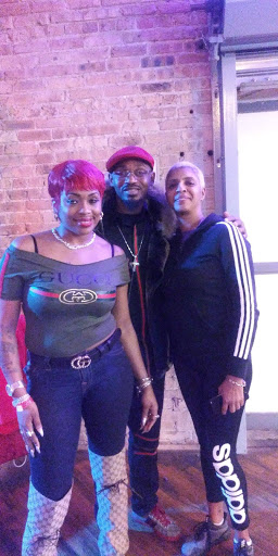 Tattoo Shop «9 Mag Tattoo», reviews and photos, 2150 S Canalport Ave, Chicago, IL 60608, USA