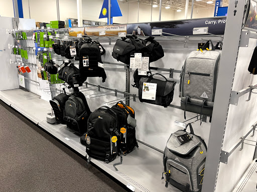 Electronics Store «Best Buy», reviews and photos, 44a Albany Turnpike, West Simsbury, CT 06092, USA
