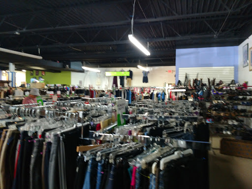 Thrift Store «Freedom Treasures Resale Store», reviews and photos, 7570 Cooley Lake Rd, Waterford Twp, MI 48327, USA