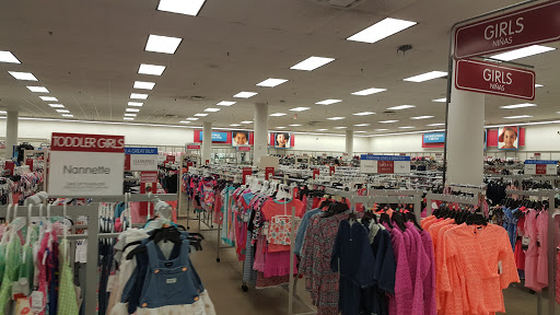 Clothing Store «Burlington Coat Factory», reviews and photos, 350 Towne Center Cir, Sanford, FL 32771, USA