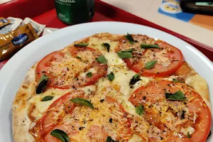 Savóri Pizza Riverside image