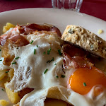 Photo n°2 de l'avis de Elisa.a fait le 15/09/2022 à 15:10 sur le  Skihütte Las Vegas à San Ciascian