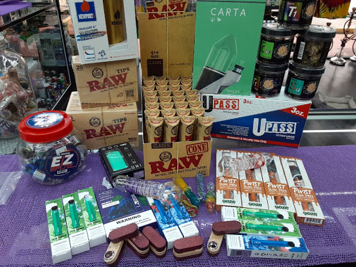 Tobacco Shop «Stirling Glass», reviews and photos, 5890 Stirling Rd, Hollywood, FL 33021, USA