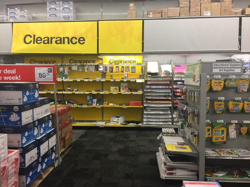 Office Supply Store «Staples», reviews and photos, 820 S Riverside Dr, Iowa City, IA 52246, USA