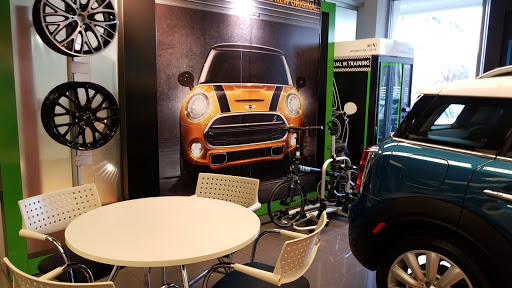 BMW Dealer «South Motors BMW», reviews and photos, 16215 S Dixie Hwy, Miami, FL 33157, USA