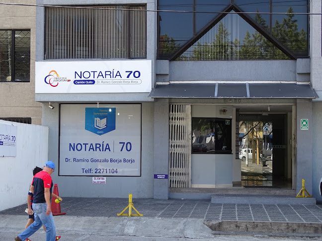 NOTARIA 70 - Notaria