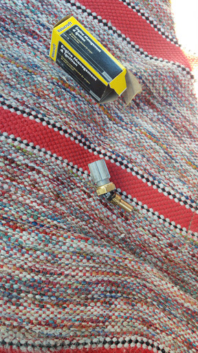 Auto Parts Store «AutoZone», reviews and photos, 1361 W 190th St, Gardena, CA 90248, USA